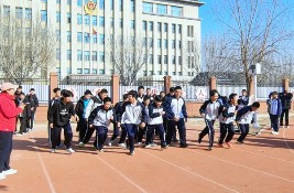 �@���t܊�W(xu��)У���w���n������AI���ĸ�׃